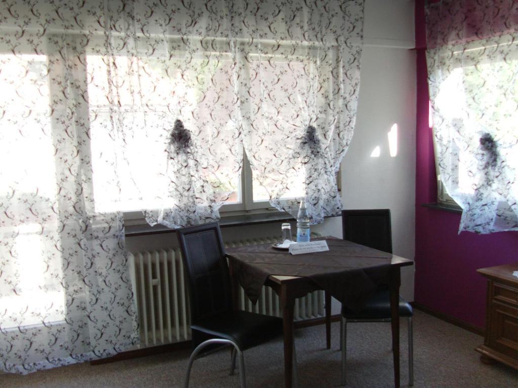 Hotel MartinsklauseMeckesheim 部屋 写真