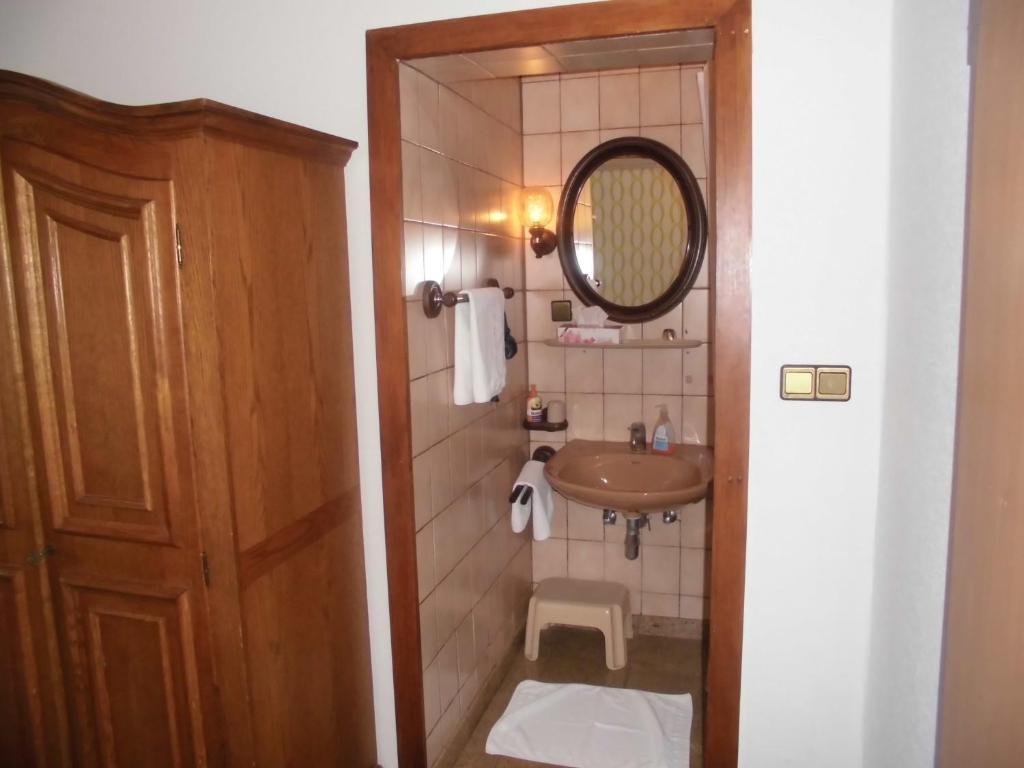 Hotel MartinsklauseMeckesheim 部屋 写真